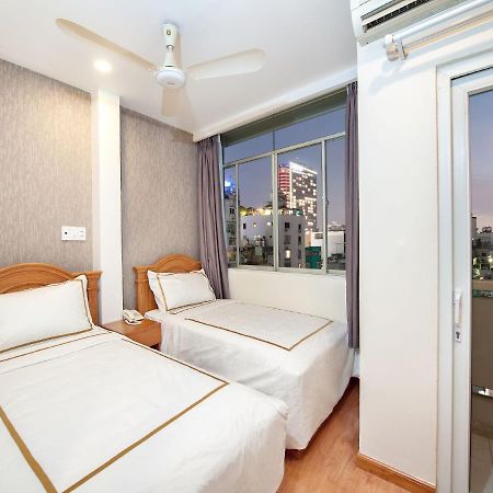 Lan Anh Hotel Хошимин Екстериор снимка